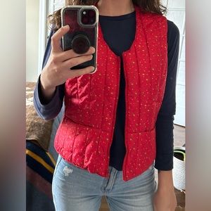 Red floral quilted puffer grandma vest with pockets